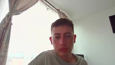 damian_de online show from February 16, 2025, 9:16 pm