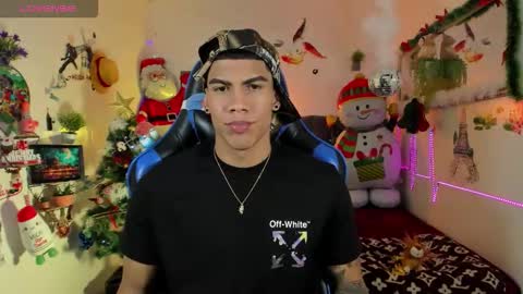 Damian online show from November 22, 2025, 3:27 am