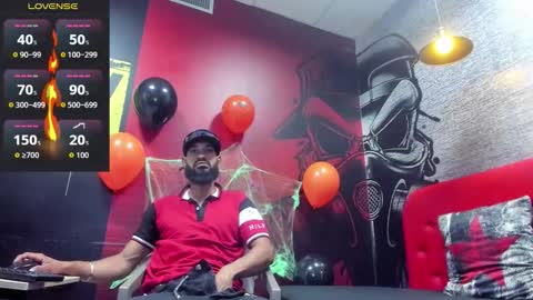 damian_shakur online show from October 20, 2025, 11:21 am