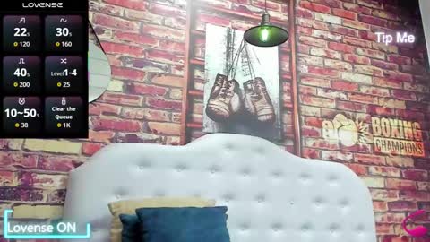 damian_shakur online show from February 4, 2026, 12:11 pm