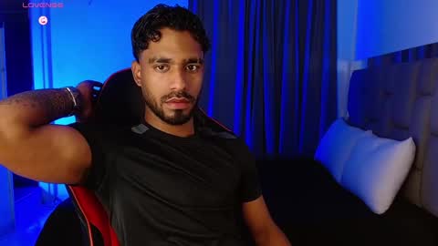 damiano_walker online show from November 21, 2025, 4:33 am