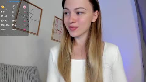 Snapshot of damn_cutie chatting on July 30, 2026, 12:37 pm Tiana online show from July 30, 2026, 12:37 pm