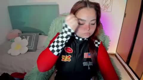 Criss online show from November 8, 2025, 12:22 am