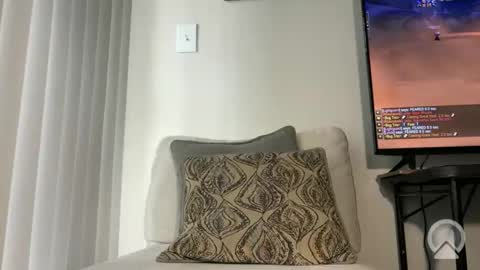 Clyde online show from February 25, 2026, 4:16 pm