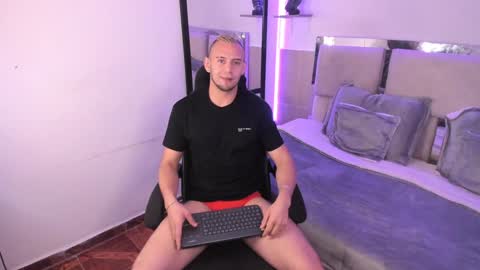 Damon bakert online show from January 3, 2025, 2:08 pm