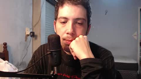 Snapshot of damon_hell chatting on July 14, 2026, 7:35 am Damon online show from July 14, 2026, 7:35 am