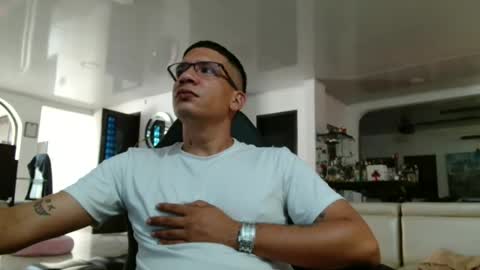 damyan_2003 online show from March 9, 2026, 1:48 pm