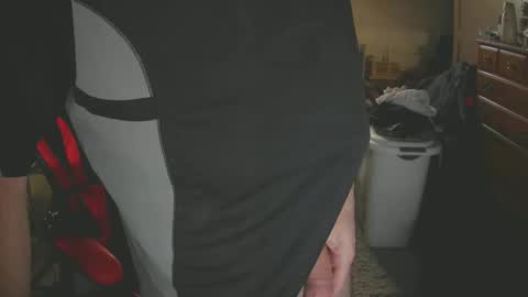 dan137111 online show from March 9, 2026, 5:39 pm