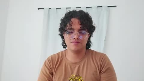 Snapshot of dan_blous chatting on February 7, 2026, 1:42 am Diane Blosson online show from February 7, 2026, 1:42 am