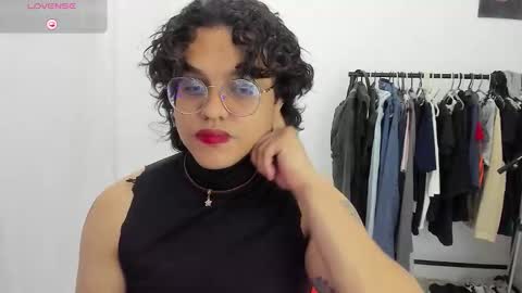 Diane Blosson online show from March 12, 2026, 12:06 am