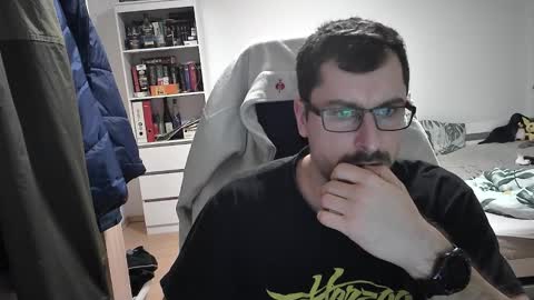 King Dan online show from December 13, 2024, 7:43 pm