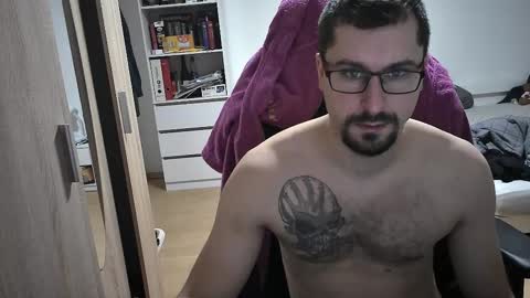 King Dan online show from February 19, 2025, 7:48 pm