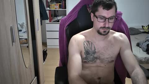 King Dan online show from March 10, 2025, 7:07 pm