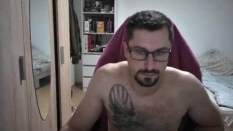 King Dan online show from October 22, 2025, 7:13 pm