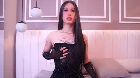 Dana online show from November 19, 2025, 11:49 pm