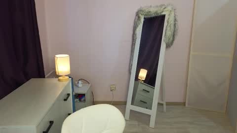  DANA online show from November 21, 2025, 12:04 pm