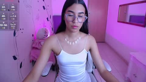 dana_paula online show from January 30, 2025, 11:44 am