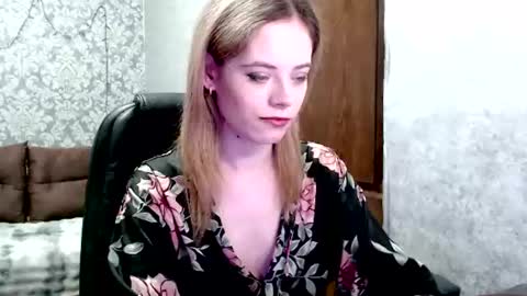 Dana SmileX online show from July 9, 2026, 7:40 pm