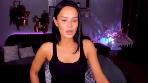 DanaMiers online show from June 8, 2026, 3:51 am