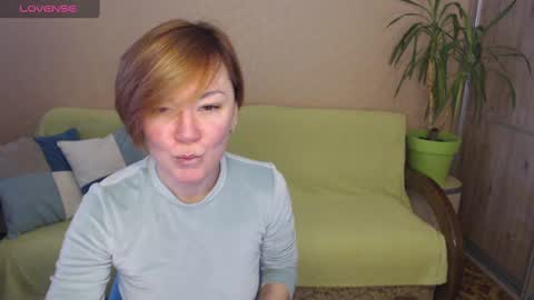 Snapshot of danbie_leen chatting on January 15, 2025, 12:04 pm danbie_leen online show from January 15, 2025, 12:04 pm