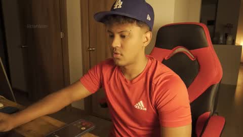 Dante  Pablo Danblo Independent models online show from December 4, 2025, 1:48 am