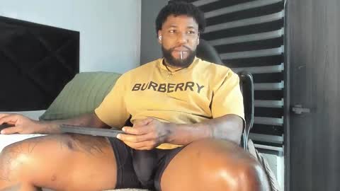 Dancel online show from November 26, 2025, 9:49 pm