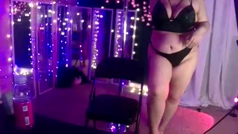 danceswithpleasers94 online show from January 9, 2026, 4:15 am