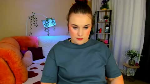 Olivia online show from June 5, 2026, 3:13 am