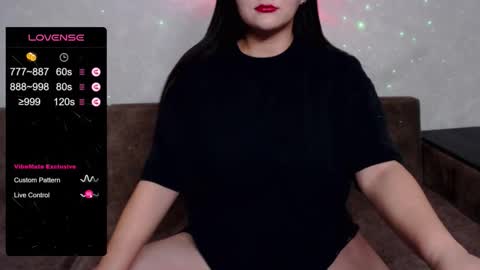 Edel online show from October 18, 2025, 7:03 pm