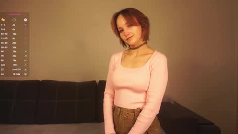 Elvi online show from November 22, 2025, 4:28 pm