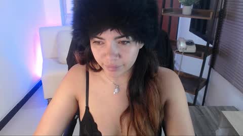 Veronica online show from September 29, 2025, 11:48 am