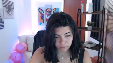 Veronica online show from November 24, 2025, 11:21 am