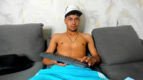 Snapshot of danger_smith chatting on March 31, 2026, 4:02 am danger smith online show from March 31, 2026, 4:02 am