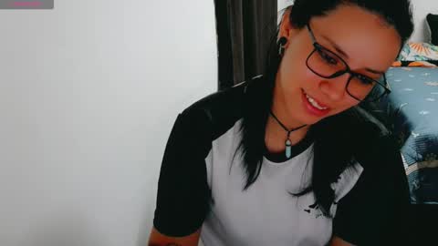 dani y jocelyn online show from February 15, 2026, 7:54 pm