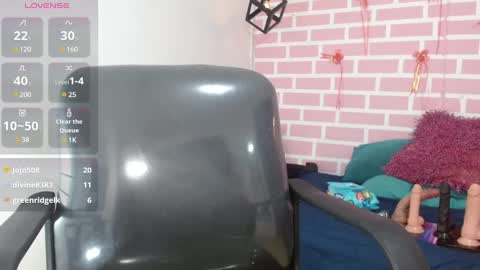 dani_lue online show from March 1, 2025, 6:11 pm