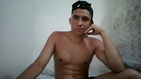 dani_sexy2004 online show from September 24, 2025, 3:04 pm