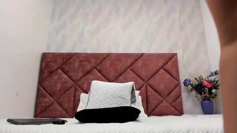 JANE  online show from December 24, 2024, 2:44 pm