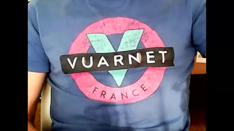 danibig94 online show from November 5, 2025, 4:51 pm