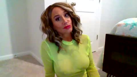 Snapshot of danibrass1 chatting on July 16, 2026, 3:51 pm DaniBrass1 online show from July 16, 2026, 3:51 pm