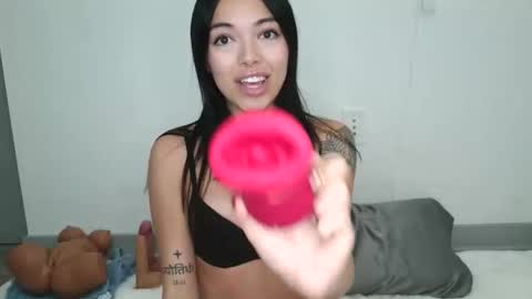 Snapshot of danidivina777 chatting on May 2, 2026, 3:39 pm danidivina777 online show from May 2, 2026, 3:39 pm