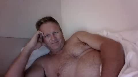 daniel0805 online show from September 8, 2025, 11:48 pm