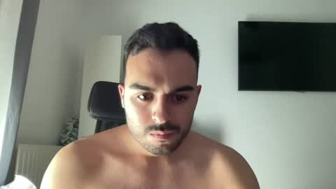 Snapshot of daniel_3827 chatting on June 30, 2026, 1:23 pm daniel_3827 online show from June 30, 2026, 1:23 pm