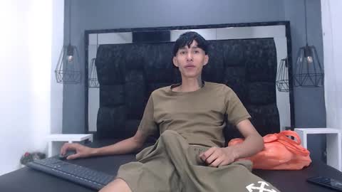 Daniel Delux  online show from September 23, 2025, 11:13 am