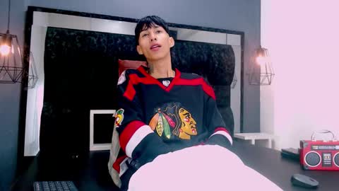 Daniel Delux  online show from December 4, 2025, 11:08 am