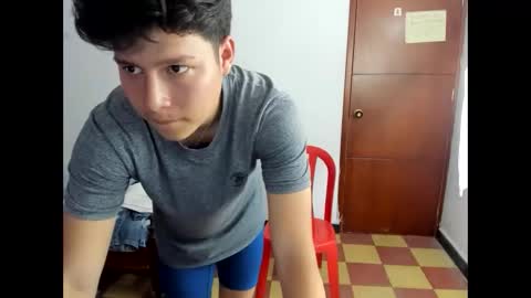 daniel_leon_c online show from March 11, 2026, 6:47 pm