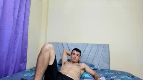 Snapshot of daniel_velez26 chatting on November 7, 2025, 7:14 pm daniel_velez26 online show from November 7, 2025, 7:14 pm