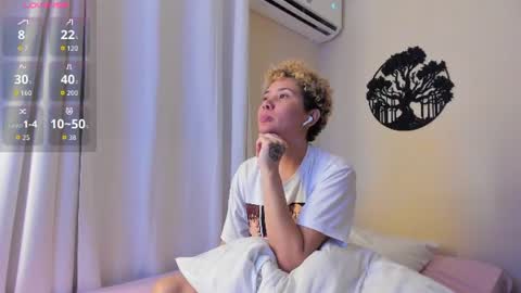 Snapshot of daniela_brown1 chatting on July 7, 2026, 11:53 pm Daniela Brown online show from July 7, 2026, 11:53 pm
