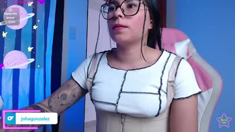Snapshot of daniela_cute22 chatting on May 28, 2026, 9:12 pm DANIELA online show from May 28, 2026, 9:12 pm