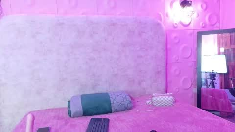 Daniela online show from October 13, 2025, 11:16 pm