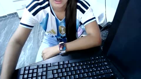 danielaa_foxx online show from July 20, 2026, 12:14 am